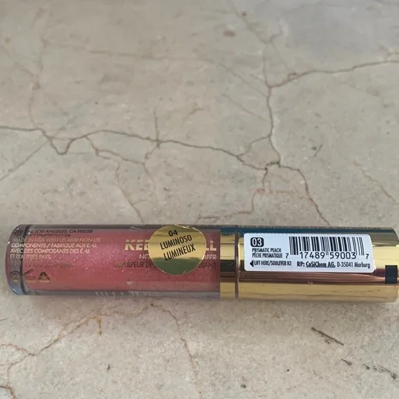 Milani nourishing lip plumper - Picture 3 of 3